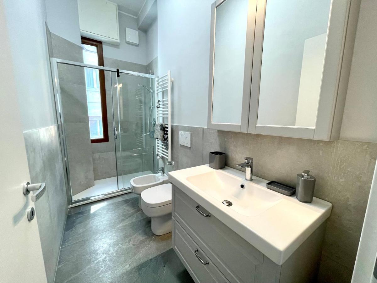Enzo Apartment มิลาน ภายนอก รูปภาพ